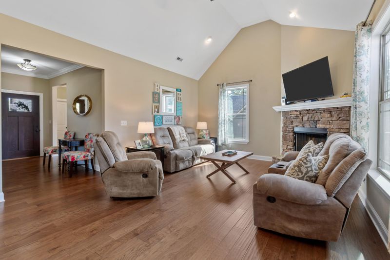 35 Cheshire Crossing Dr #14, Rock Spring, GA 30739