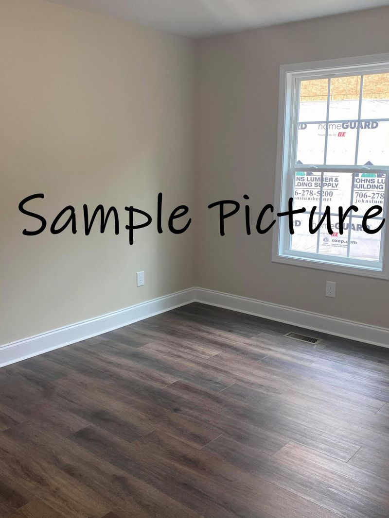 132 Striplin Trl, Dalton, GA 30721