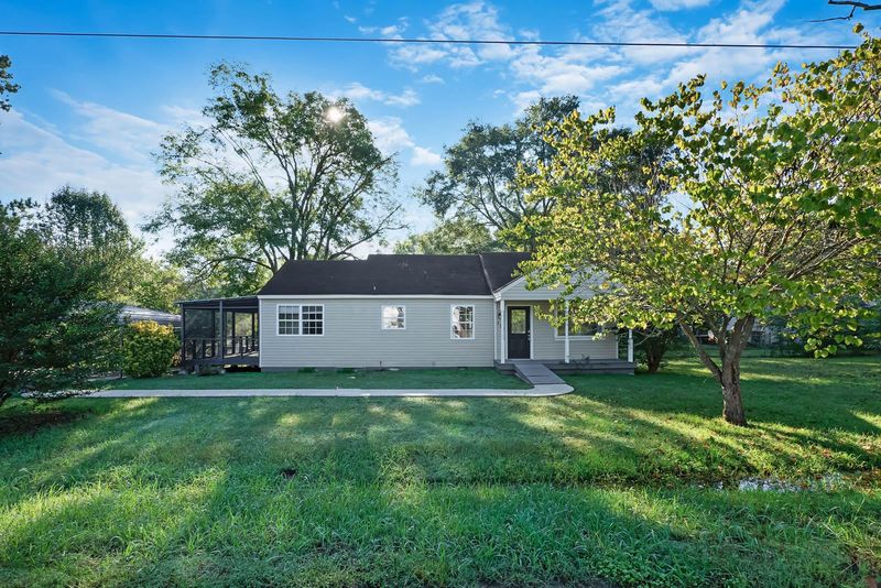 113 Cross St, Chickamauga, GA 30707