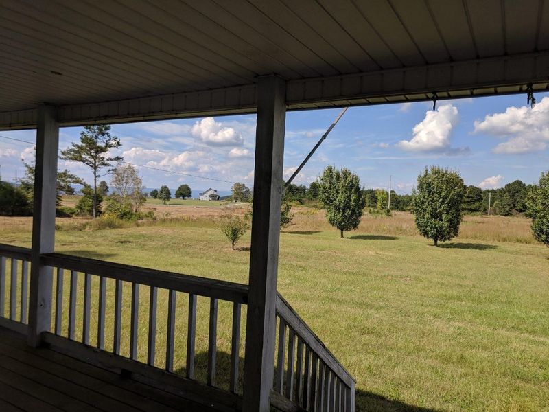 1059 County Rd 818, Bryant, AL 35958