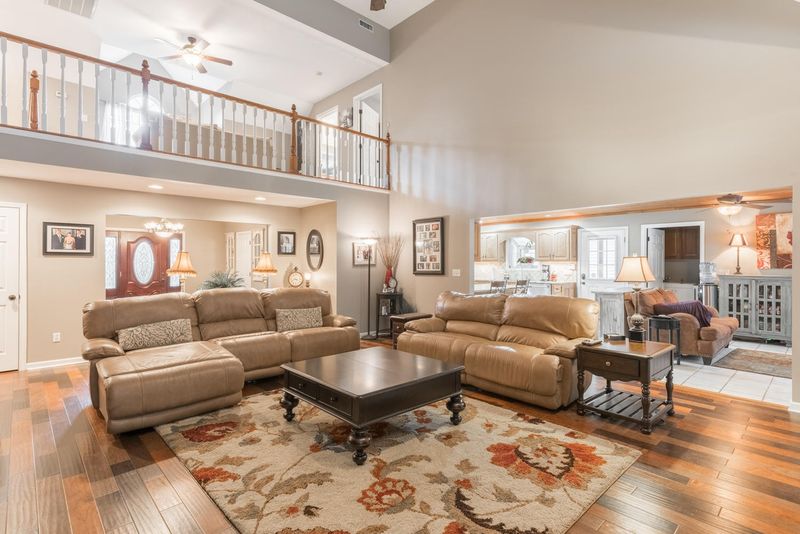 119 Salem Trl, Ringgold, GA 30736