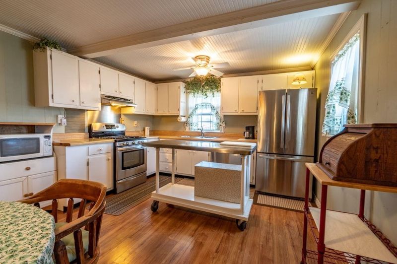 3667 Co Rd 776, Ider, AL 35981