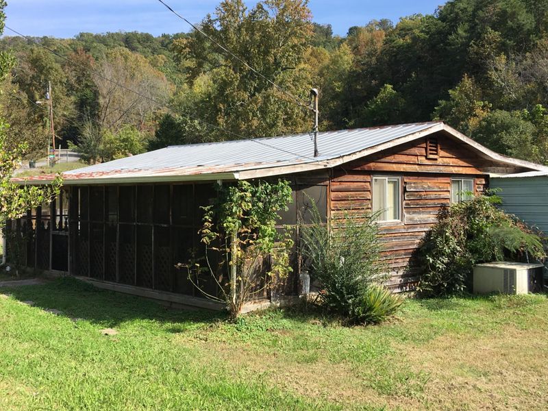 344 Inman St, Ringgold, GA 30736