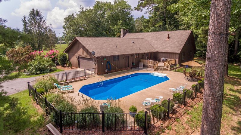 187 Earl Garner Rd, Ringgold, GA 30736