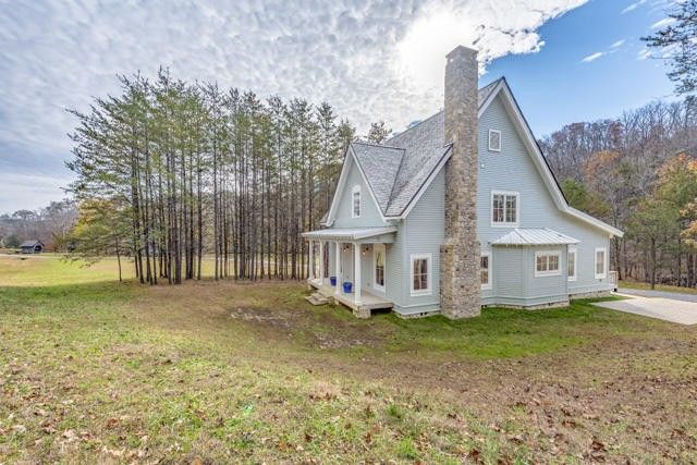94 Old Mill Creek Cir, Chickamauga, GA 30707