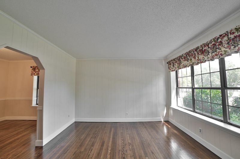 111 Park City Rd, Rossville, GA 30741