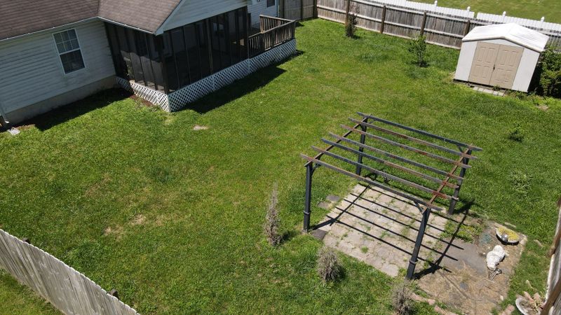 191 Bluegrass Cir, Rossville, GA 30741