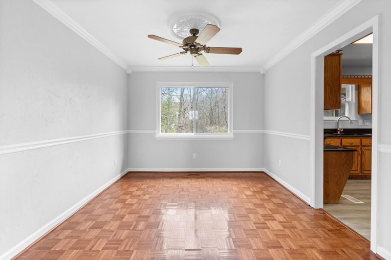 886 Castleview Dr, Ringgold, GA 30736