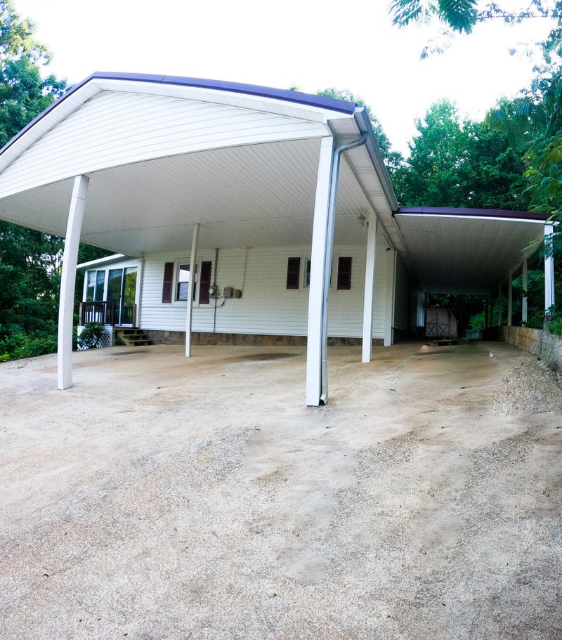 273 Blevins Dr, Ringgold, GA 30736