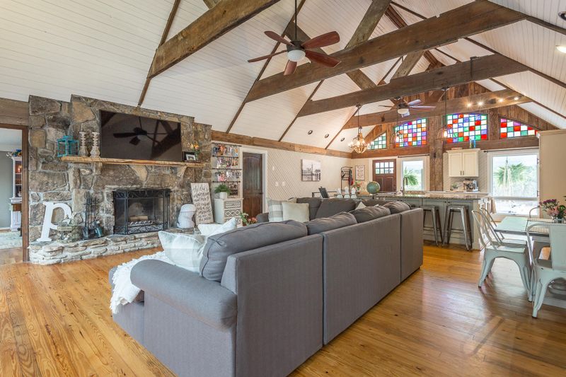 851 Hankins Rd, Rock Spring, GA 30739