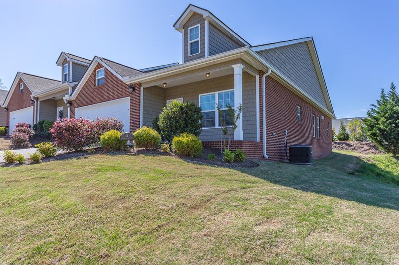 86 Thistlewood Dr, Ringgold, GA 30736