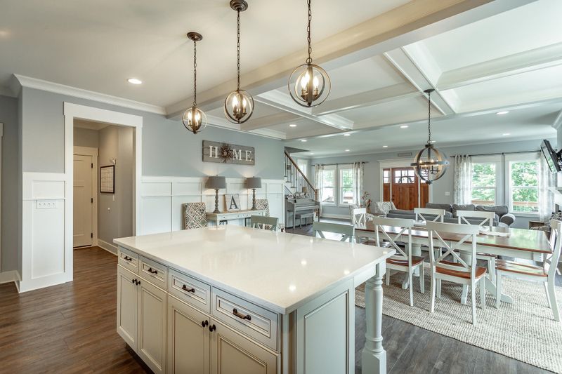 301 Peachtree Cir, Ringgold, GA 30736