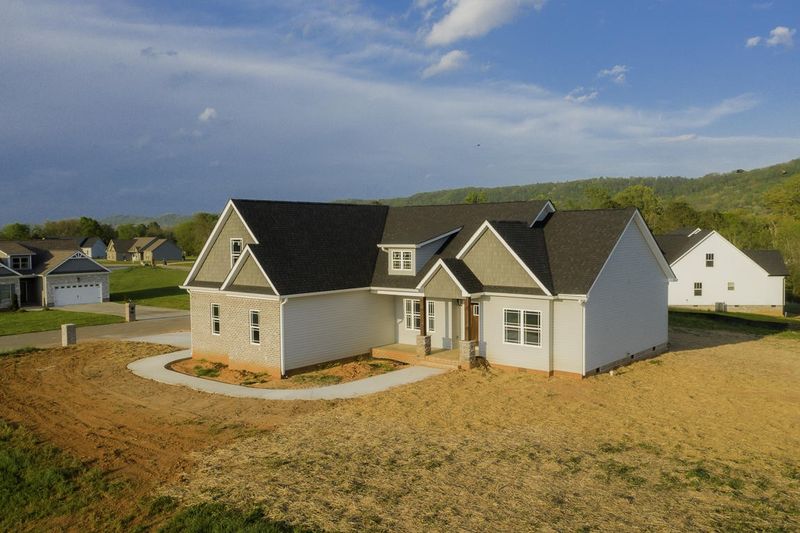 62 Farm View Cir #3, Rock Spring, GA 30739