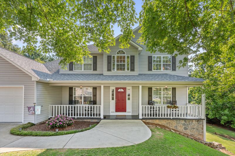 1161 Nw Percheron Dr, Dalton, GA 30720