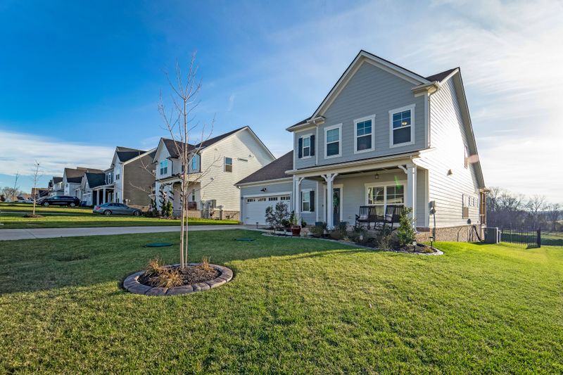 6464 Desmond Ave, Murfreesboro, TN 37128