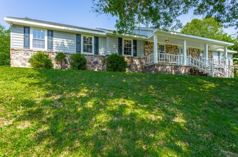 20 Us Grant Dr, Ringgold, GA 30736