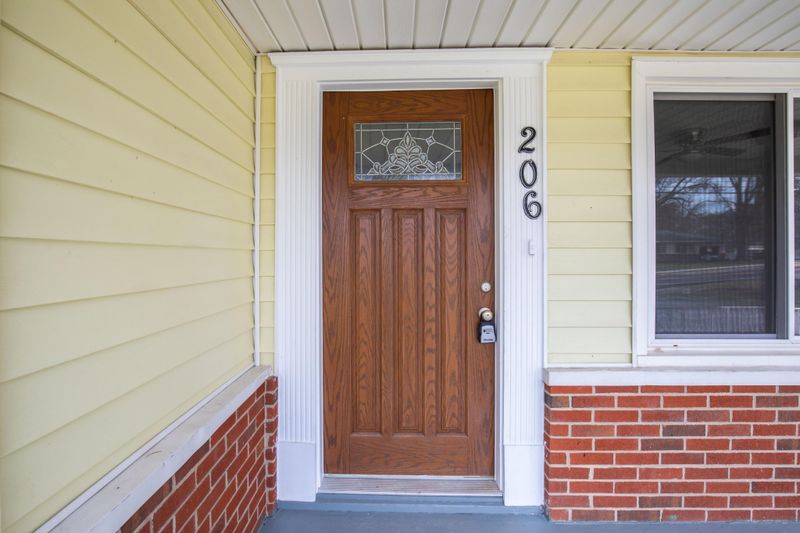 206 Forrest Rd, Fort Oglethorpe, GA 30742