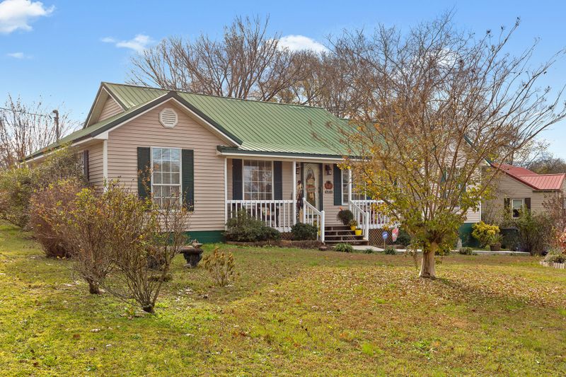 400 Forrest Rd, Fort Oglethorpe, GA 30742