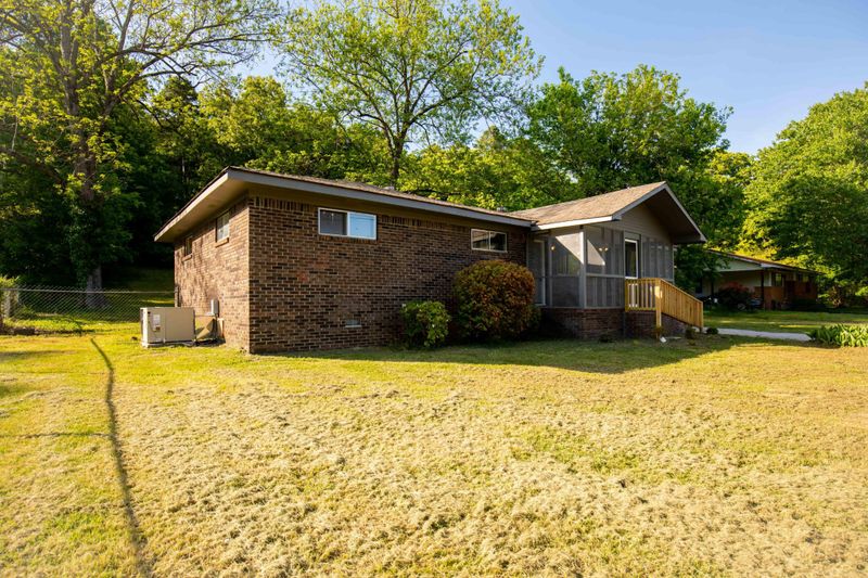 66 Marble Top Rd, Chickamauga, GA 30707