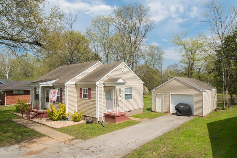33 Pegram Cir, Fort Oglethorpe, GA 30742