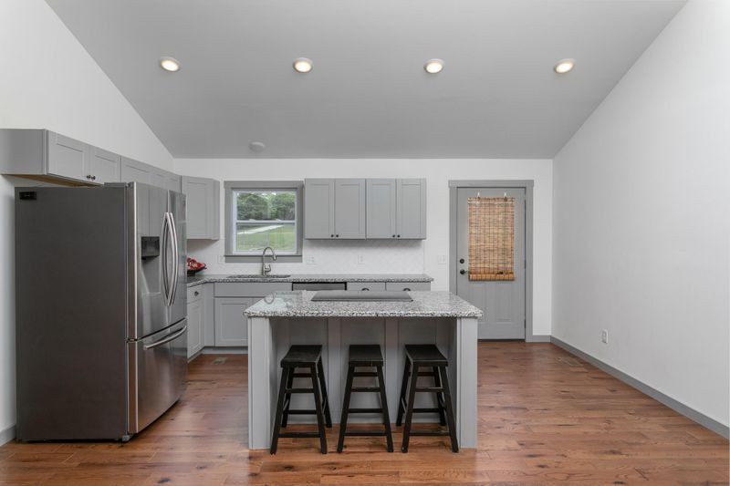 314 Bernice Dr, Trenton, GA 30752