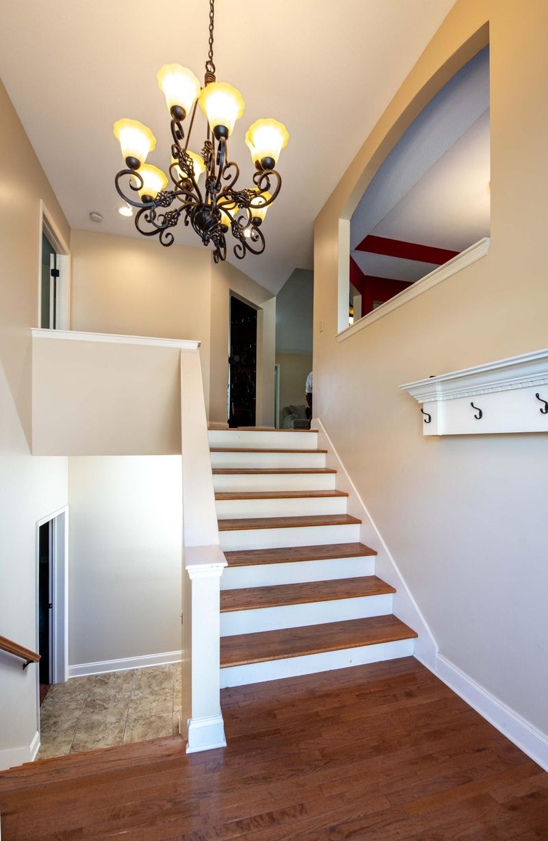 54 Fieldstone Dr, Ringgold, GA 30736
