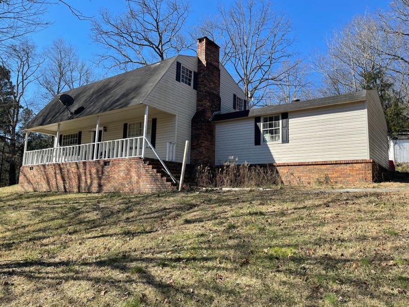 1063 Country Way, Cohutta, GA 30710