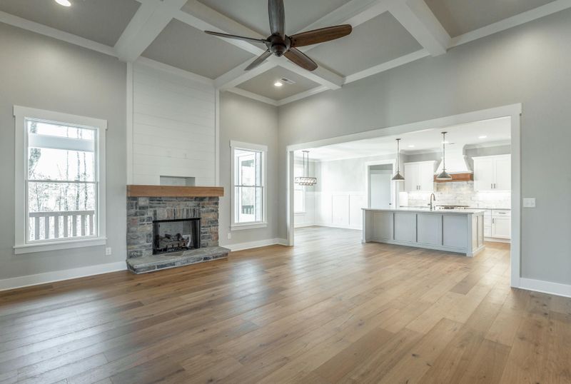 310 Pine Lakes Dr, Ringgold, GA 30736