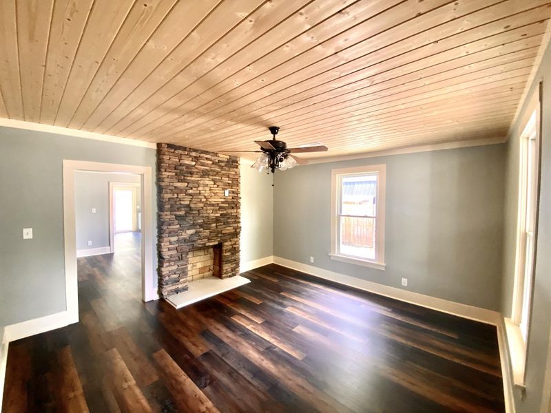 495 Cotter St, Ringgold, GA 30736