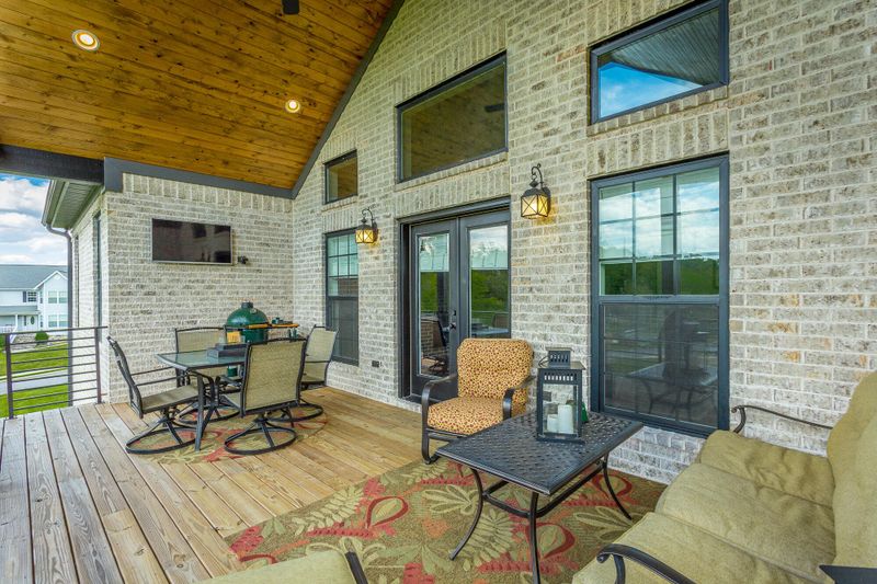 160 Winding Ridge Rd, Rock Spring, GA 30739
