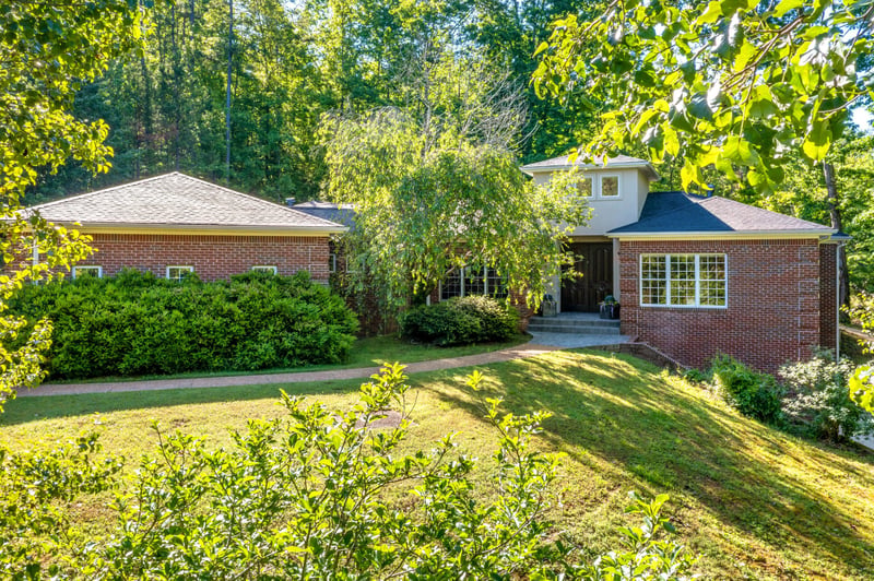 28 Jacquelyne Dr, Trenton, GA 30752