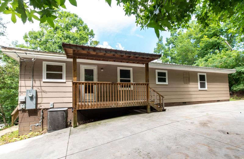 553 Inman St, Ringgold, GA 30736