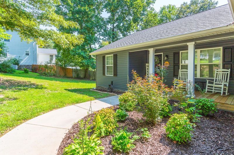 310 Eaglebend Dr, Cohutta, GA 30710