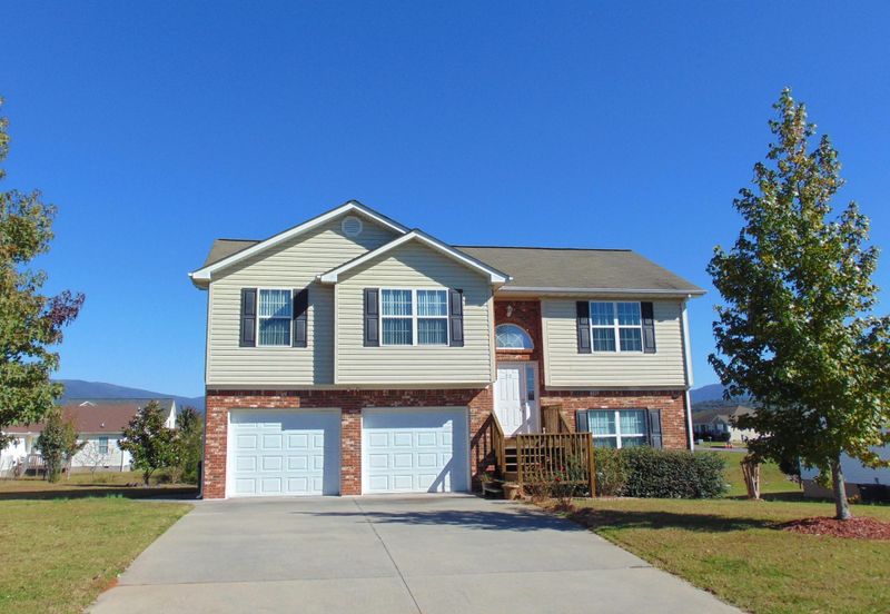 32 Jared Way, Chatsworth, GA 30705