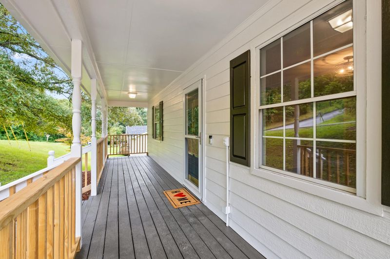 191 Roach Hollow Rd, Ringgold, GA 30736