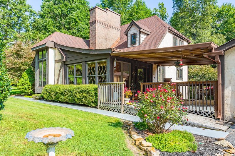 192 Forrestway Dr, La Fayette, GA 30728