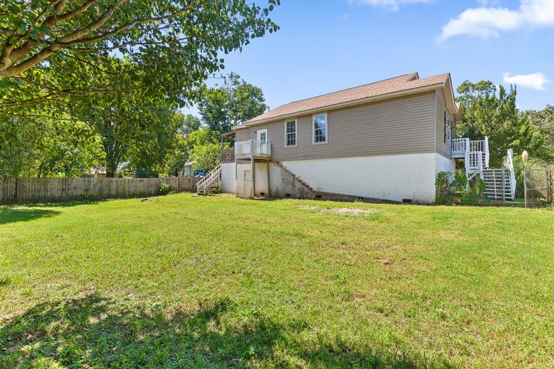 108 W 9th St, Chickamauga, GA 30707