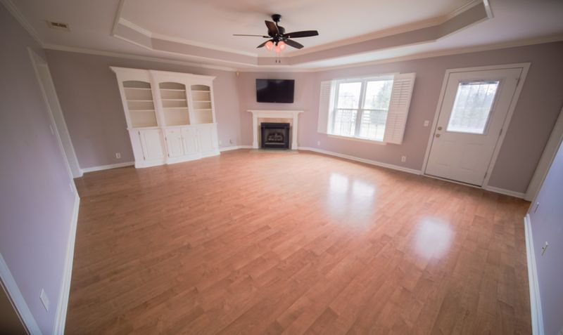 1830 Thomas Ct, Murfreesboro, TN 37127