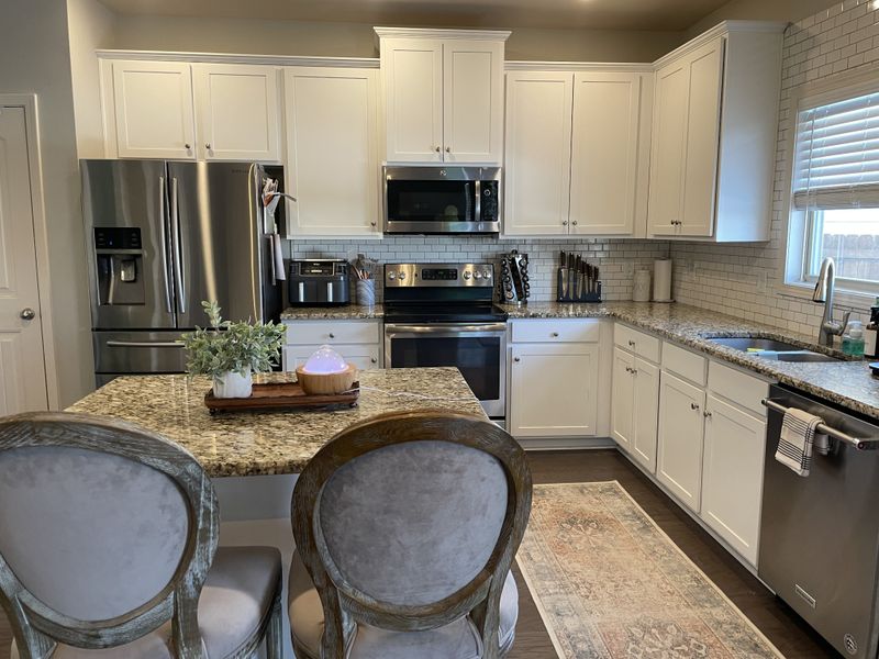 5009 Kendrick Dr, Spring Hill, TN 37174