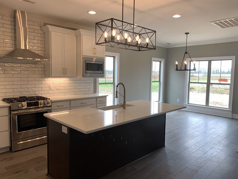 5711 Mendenhall Way, Murfreesboro, TN 37127