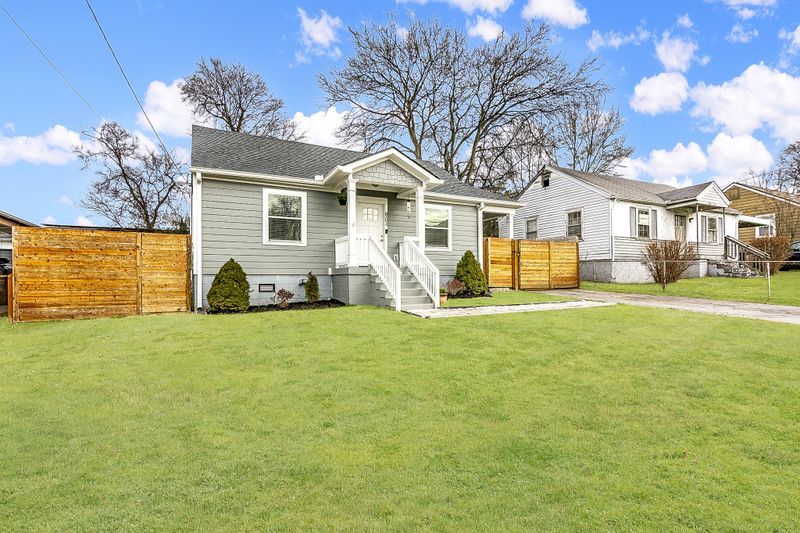 803 Chickasaw Ave, Nashville, TN 37207