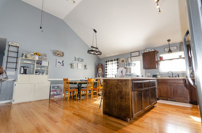6579 S Lamont Rd, Orlinda, TN 37141