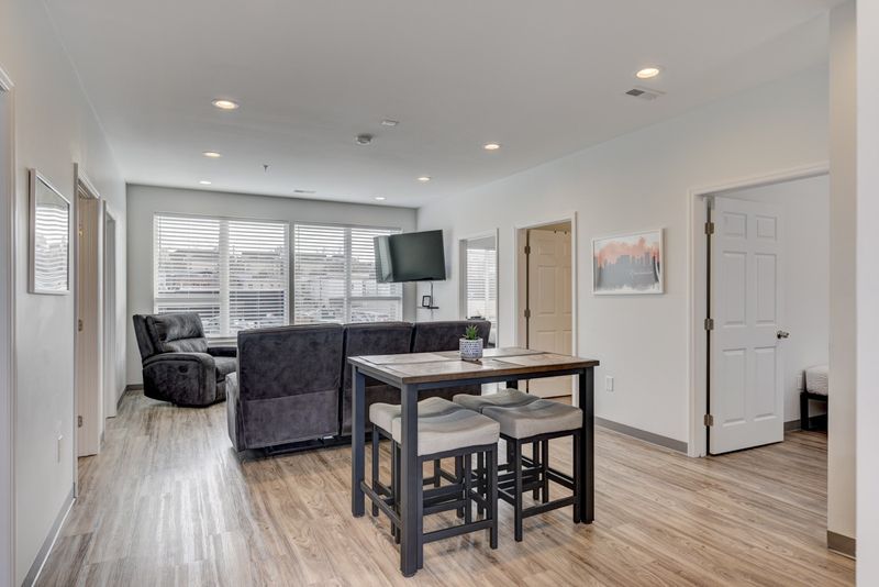 941 Main St #104, Nashville, TN 37206