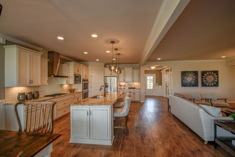 690 Overton Way, Spring Hill, TN 37174
