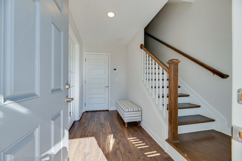 732 Bellevue Rd, Nashville, TN 37221