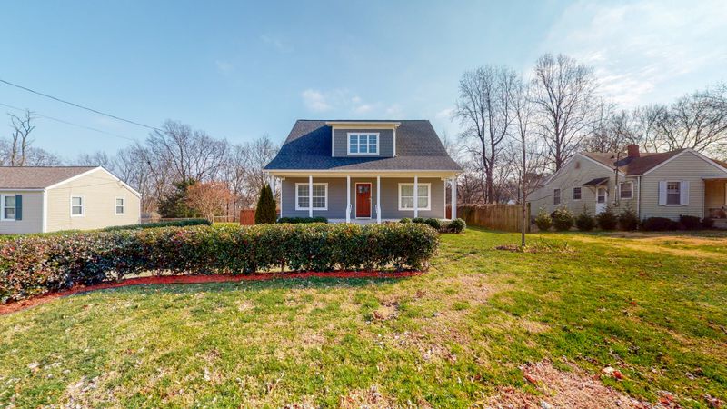 3006 Harlin Dr, Nashville, TN 37211