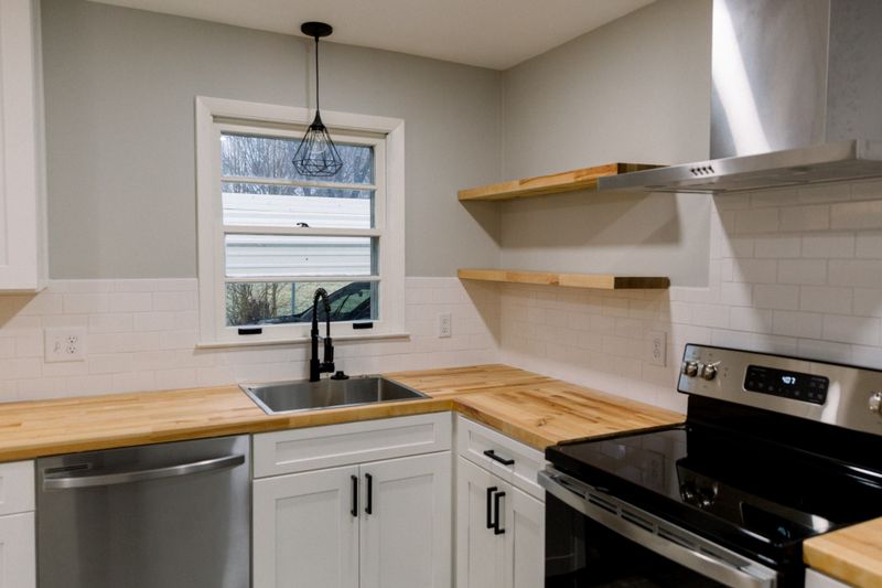 2302 Denham Ave, Columbia, TN 38401