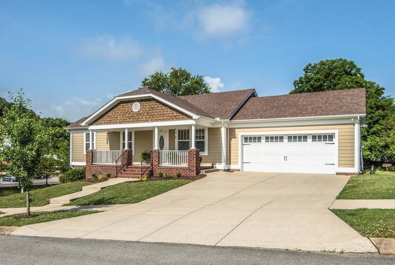 103 Carters Glen Pl, Franklin, TN 37064