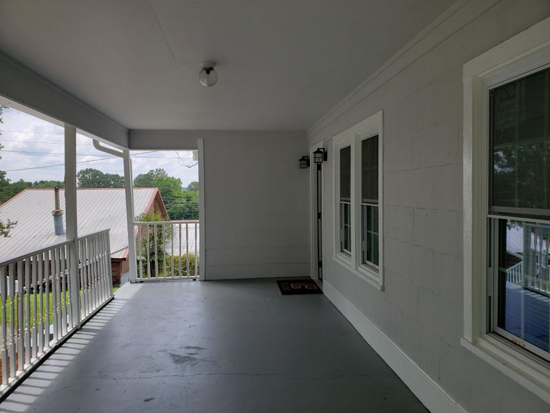 100 Reeve St, Calhoun, GA 30701