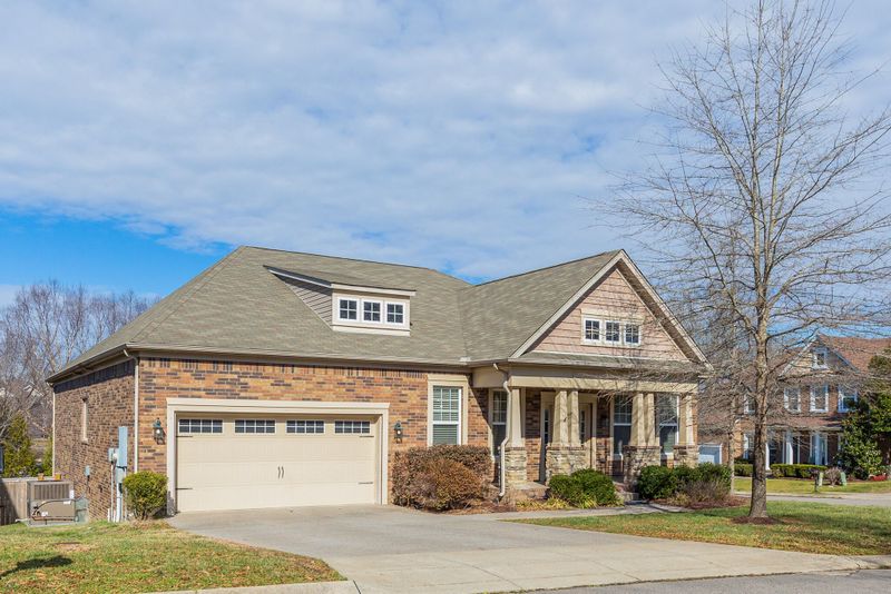 200 Forest Bend Ct, Mount Juliet, TN 37122